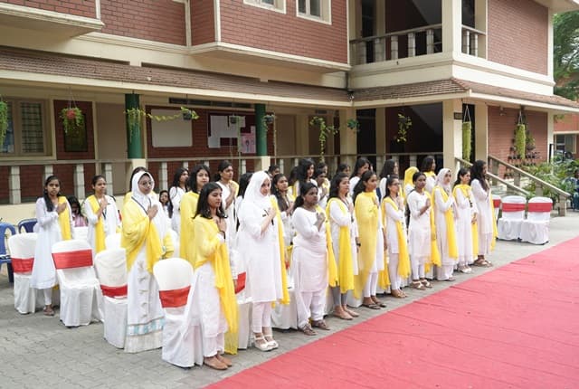 Bishop Cotton Women's Christian College Bangalore Investiture photo 1